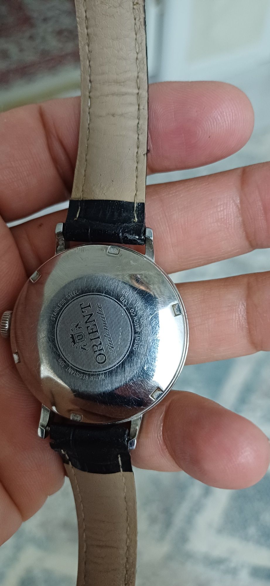 Продаётся настенные часы