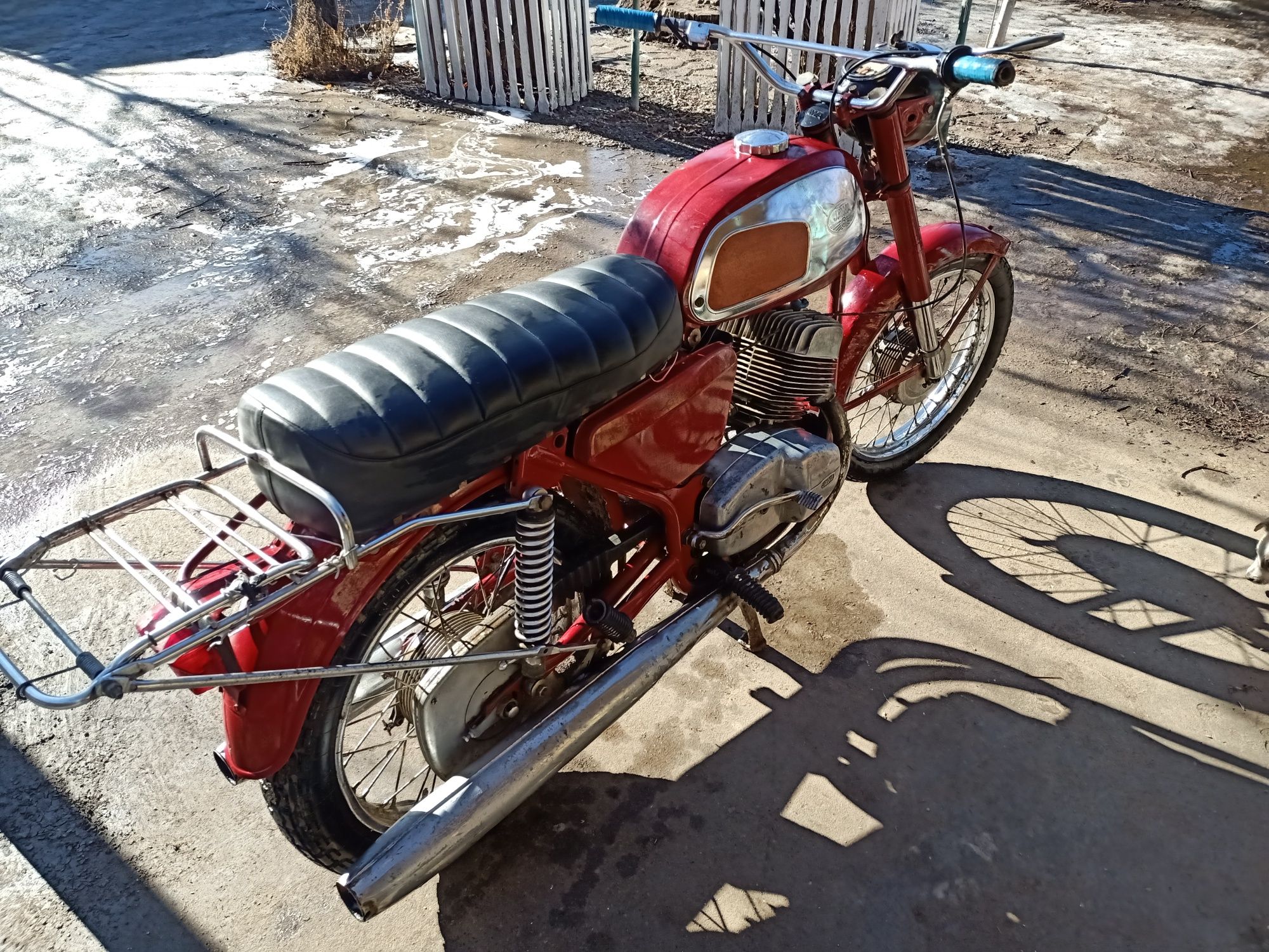 Продам Яву 350 в отличном состоянии