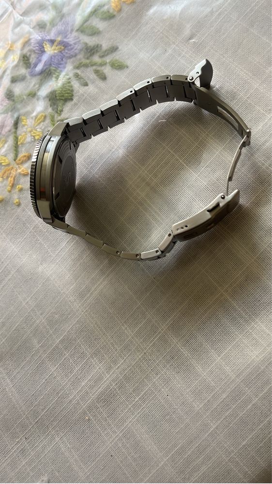Продам часы TISSOT