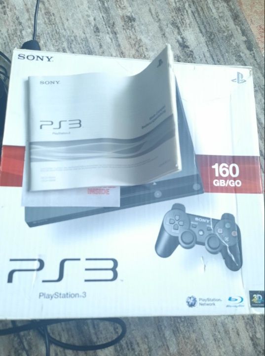 PlayStation Slim 3 хорошее состояние.