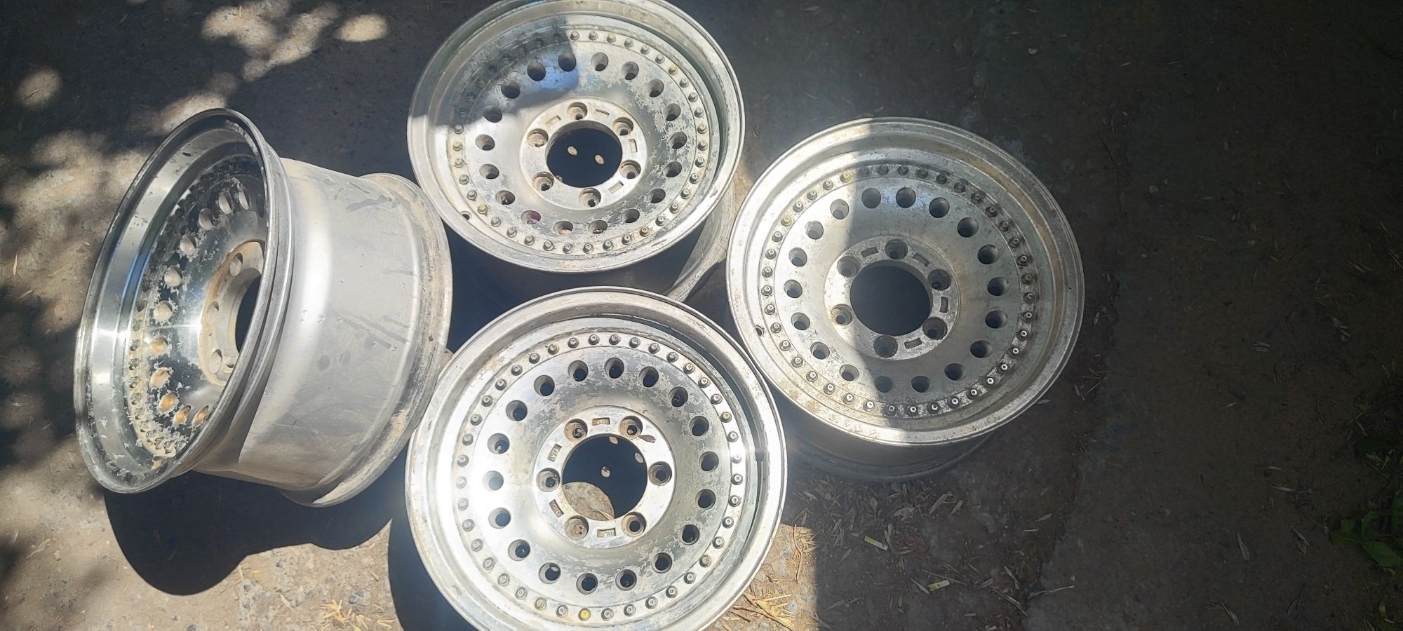 Продам диски R16