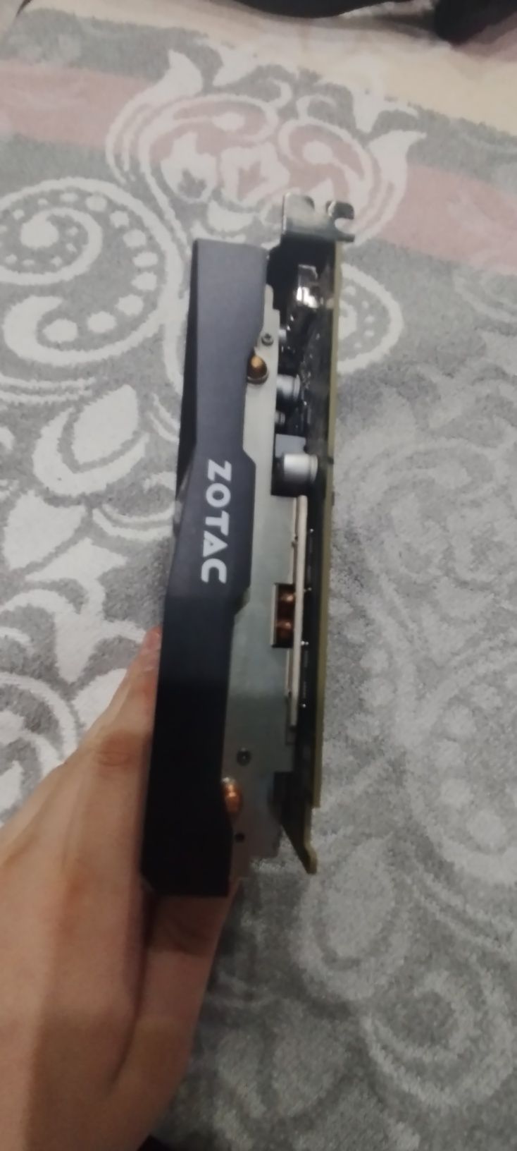 Продам Gtx 1050ti 4gb в идеальном состоянии