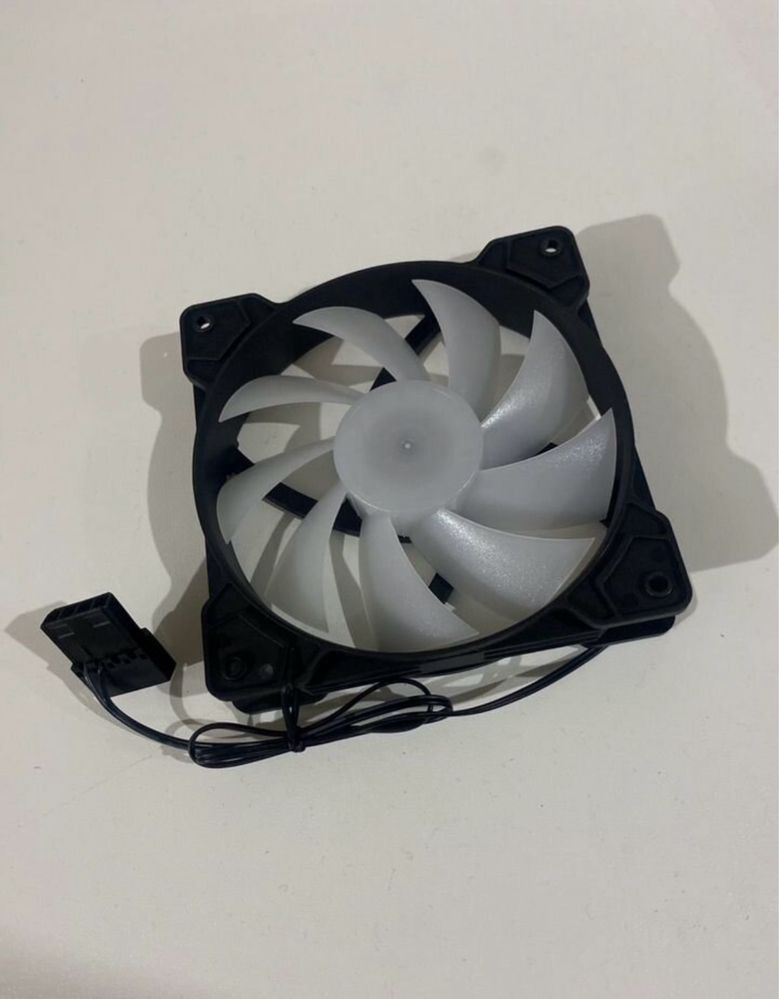 кулеры с RGB подсветкой