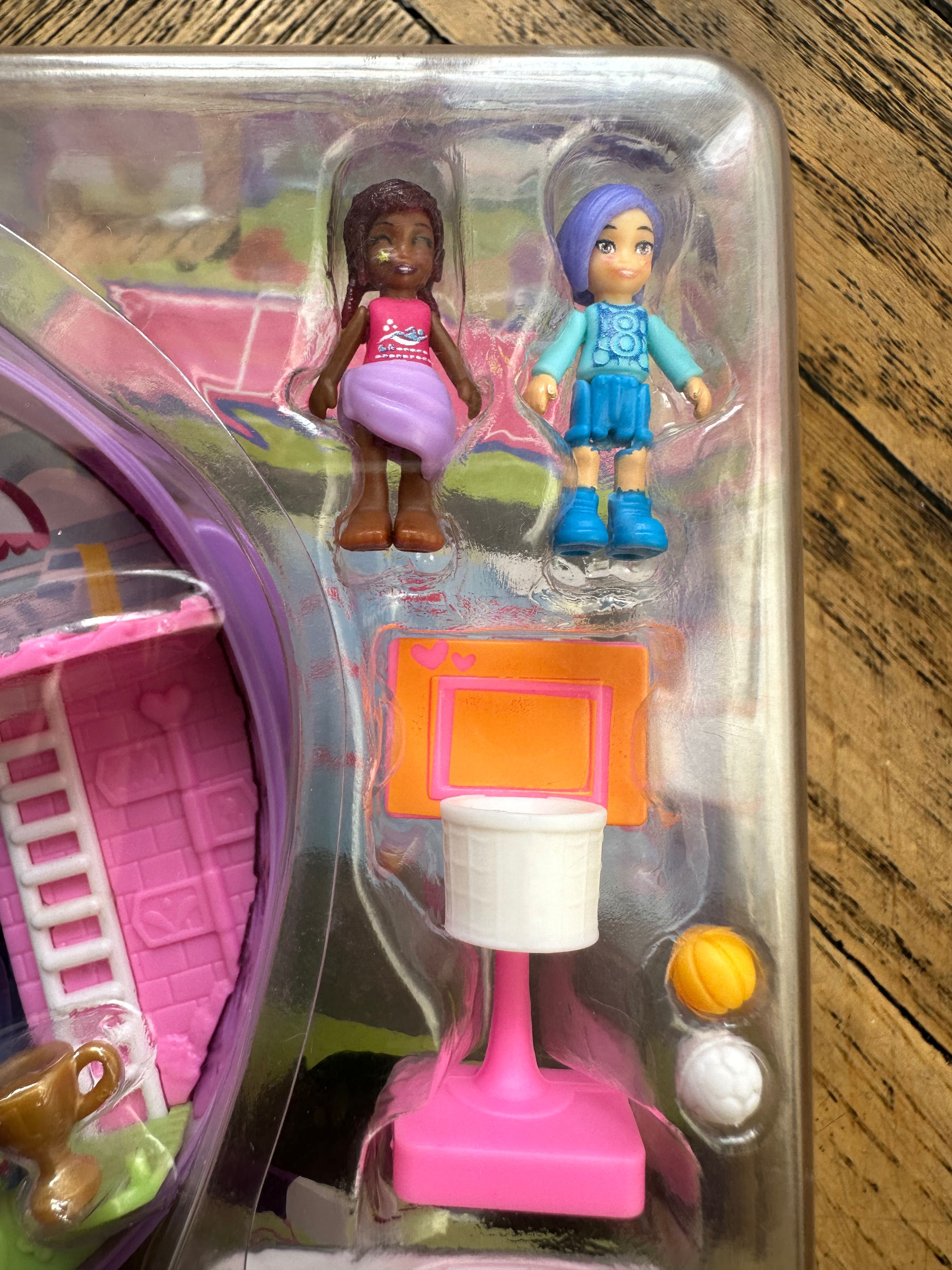 Игровой набор Полли Покет Футболл. Polly Pocket Soccer.
