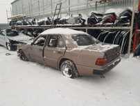 Mercedes  Benz  w124 мерседес бенц 260e 103 мотор ke-jetronic