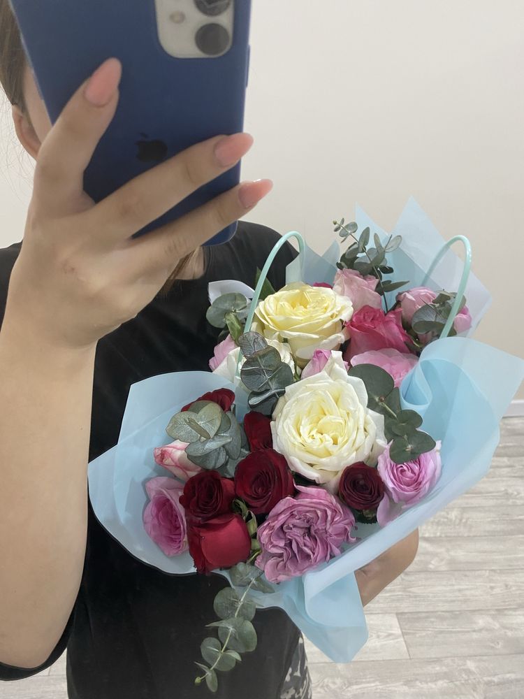 Компазиция из микса цветов