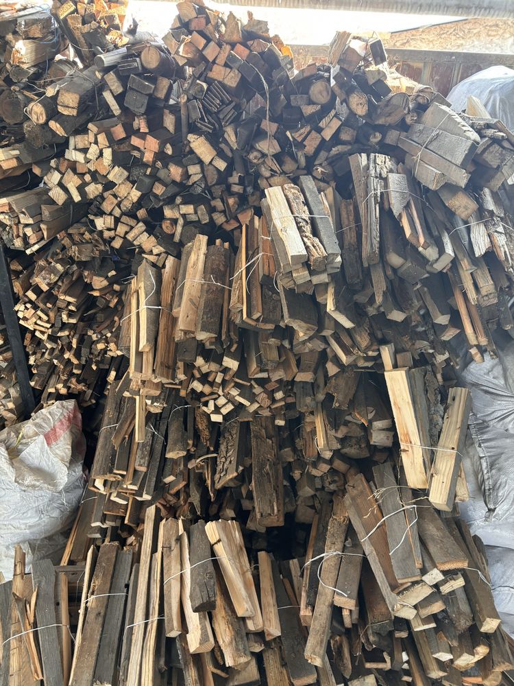 Продам Шубаркулский уголь по мешках и дрова