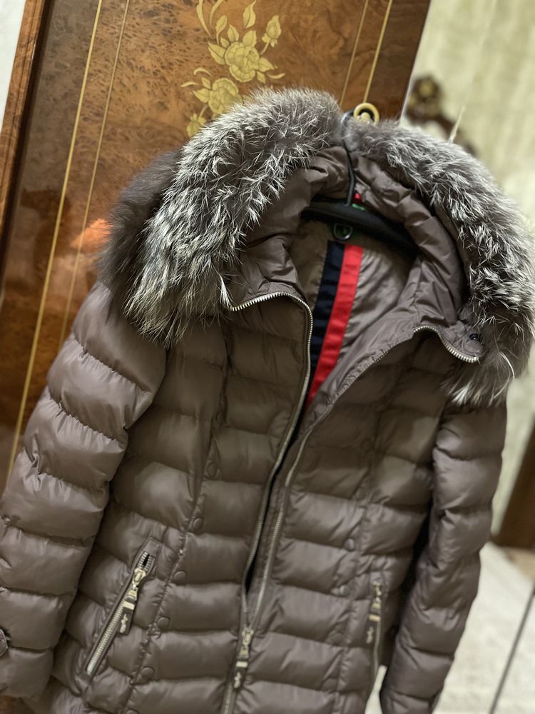 Продам зимнюю куртку