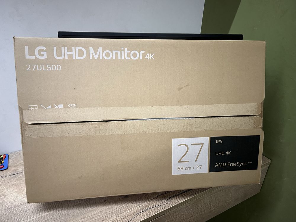 Продам монитор LG