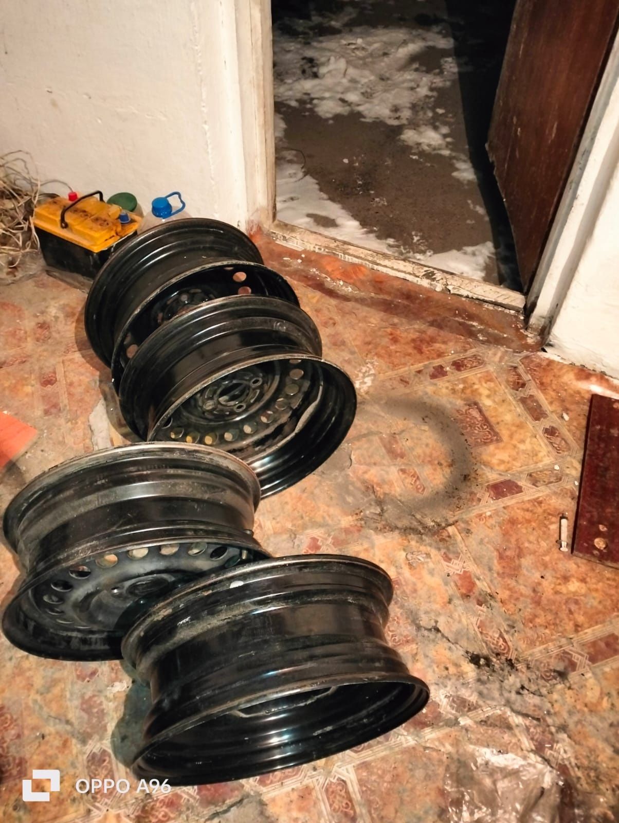 Продам диски  железные новые