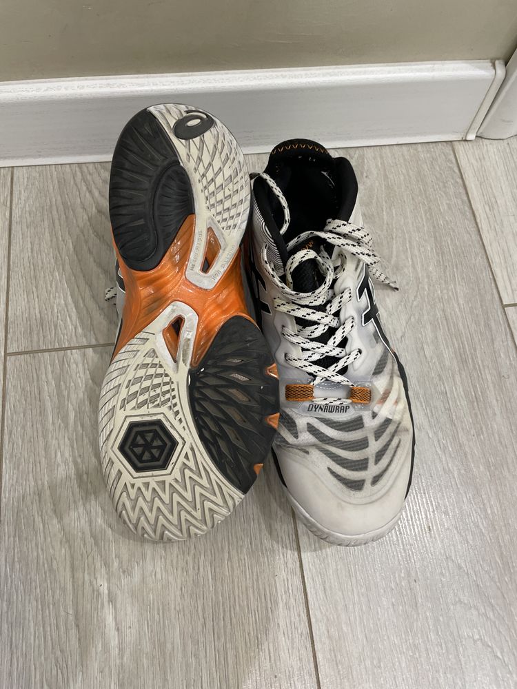 Кроссовки Asics metarise