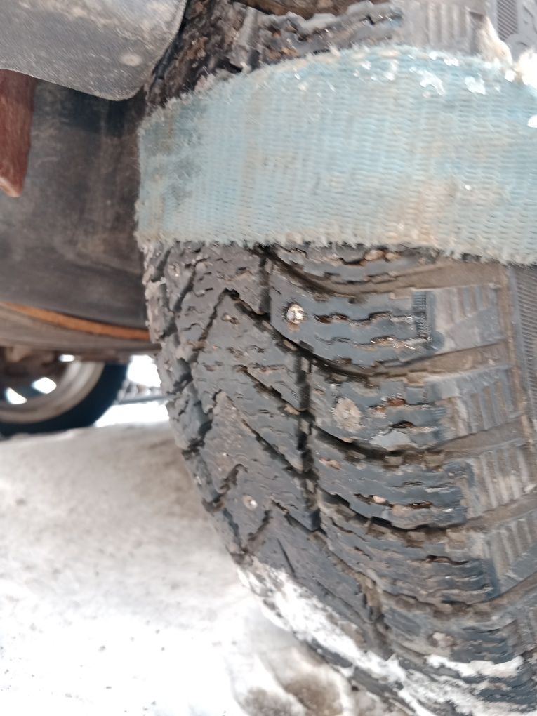 Титановые диски с покрышками 185/60 15