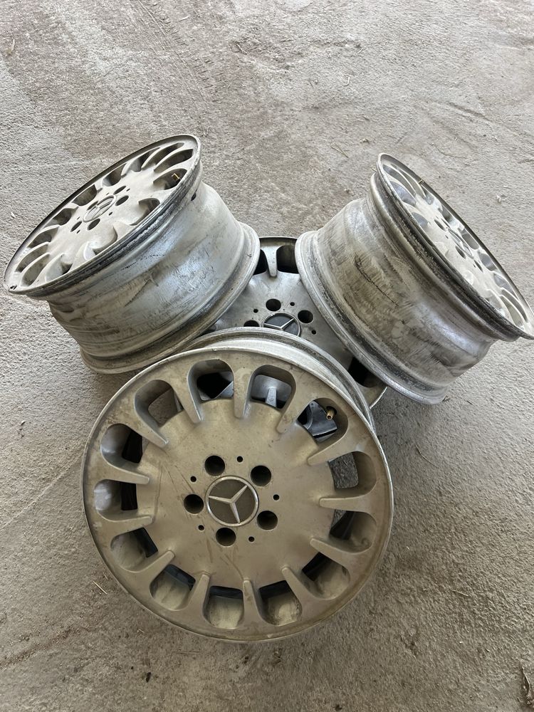 Диски на Mercedes R16 Ромашка