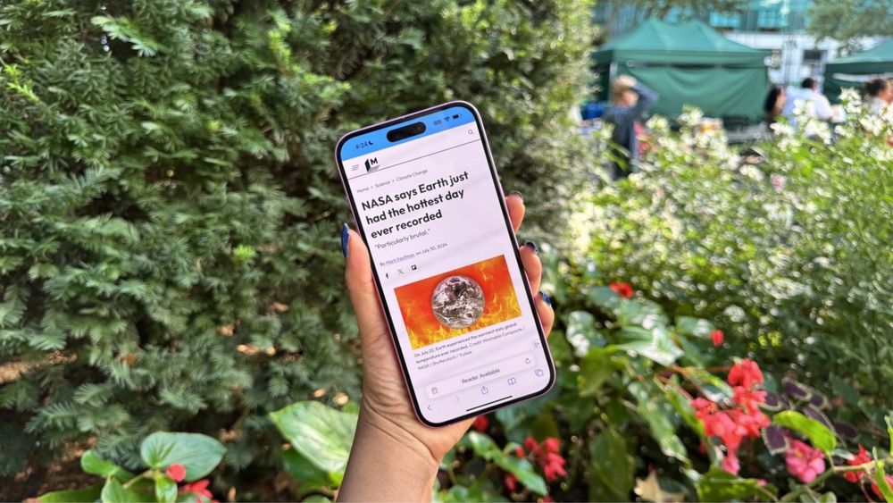 Продам Iphone 16 plus