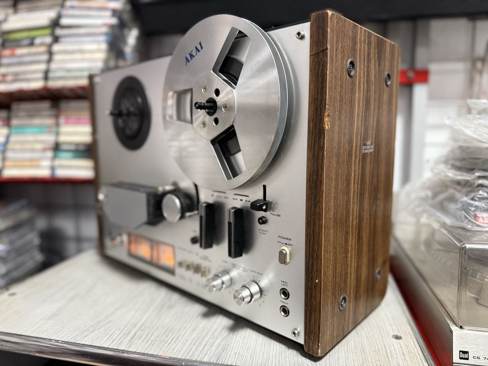 Akai GX 4000 катушечный стерео магнитофон.