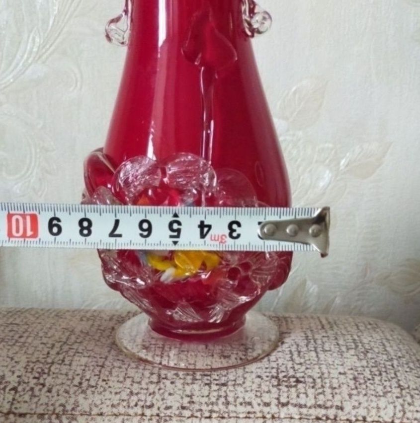 Продам вазу новую