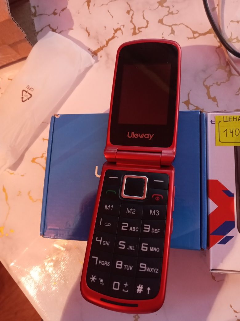 Продам новую сотовый телефон раскладушка новинка