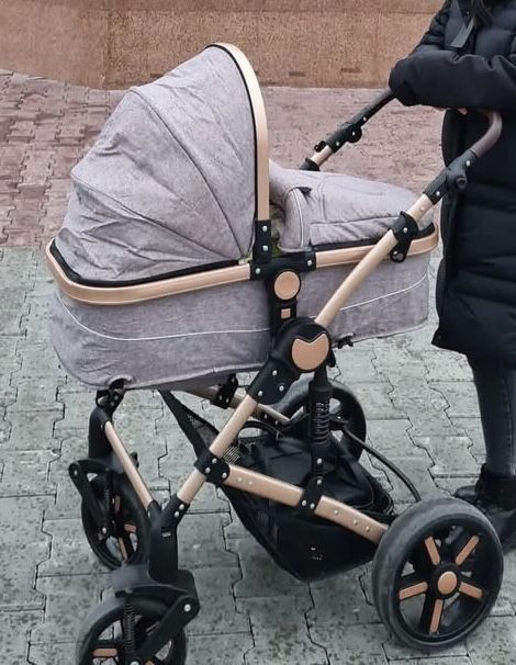 Коляска для прогулок