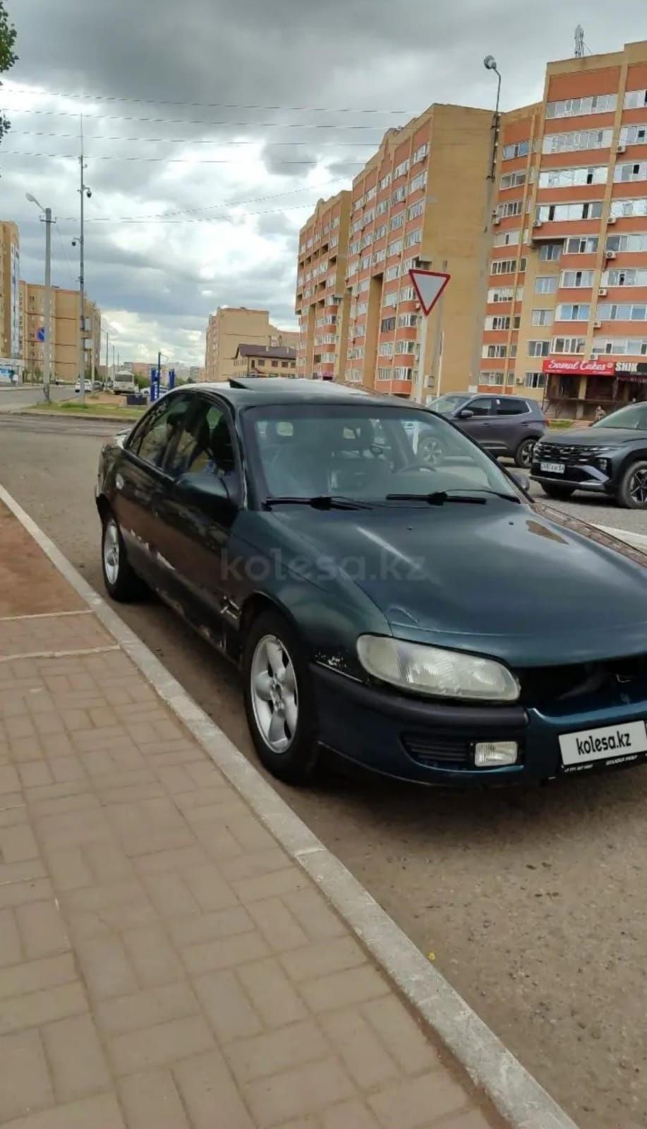 Опель омега б 2.0 8кл МКПП