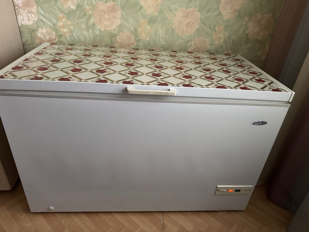 Срочно продам морозильник