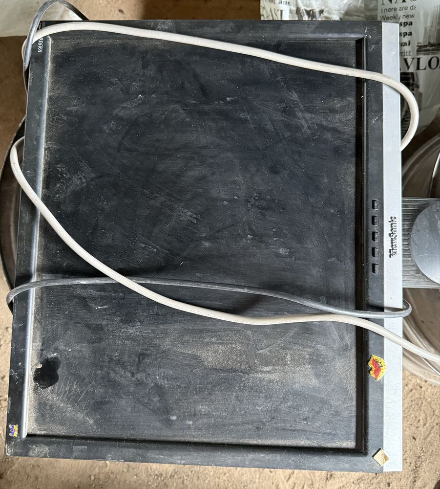 Продам мониторы ViewSonic, каждая 10000тг(торг)