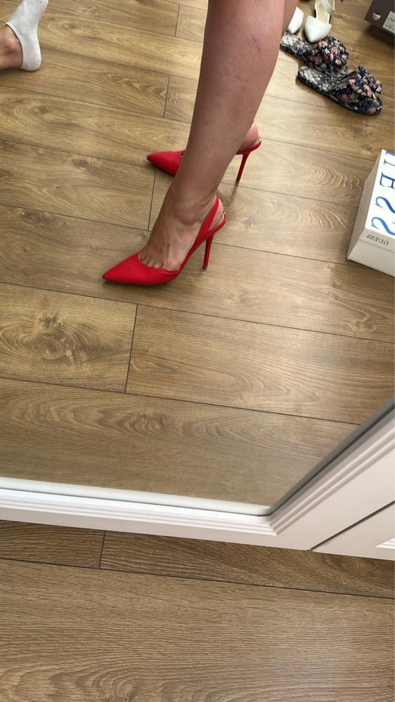 Туфли GUESS оригинал