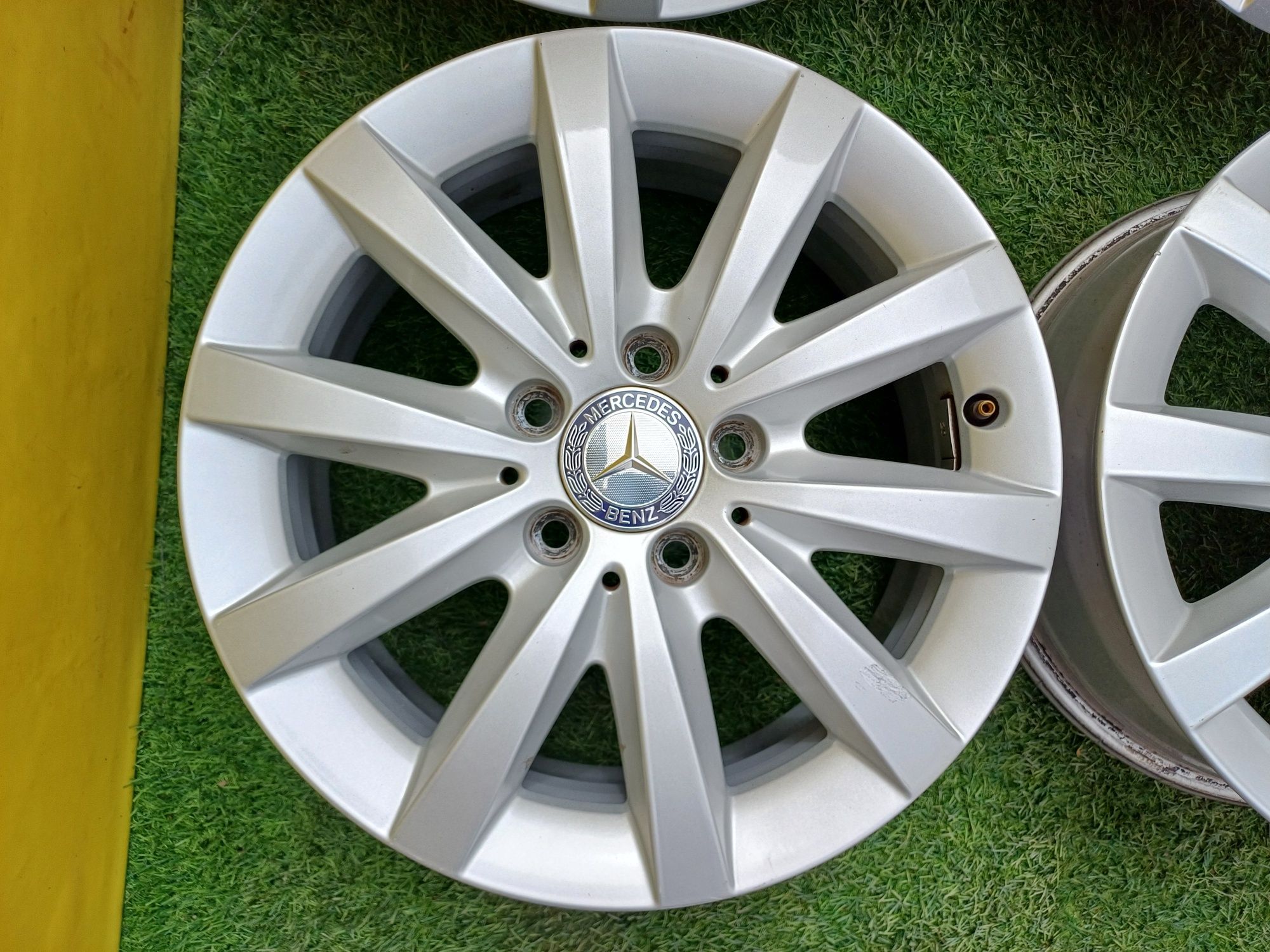 Диски R16 5x112 на Mercedes и другие.