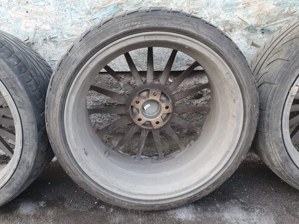 Продам оригинальные диски R19