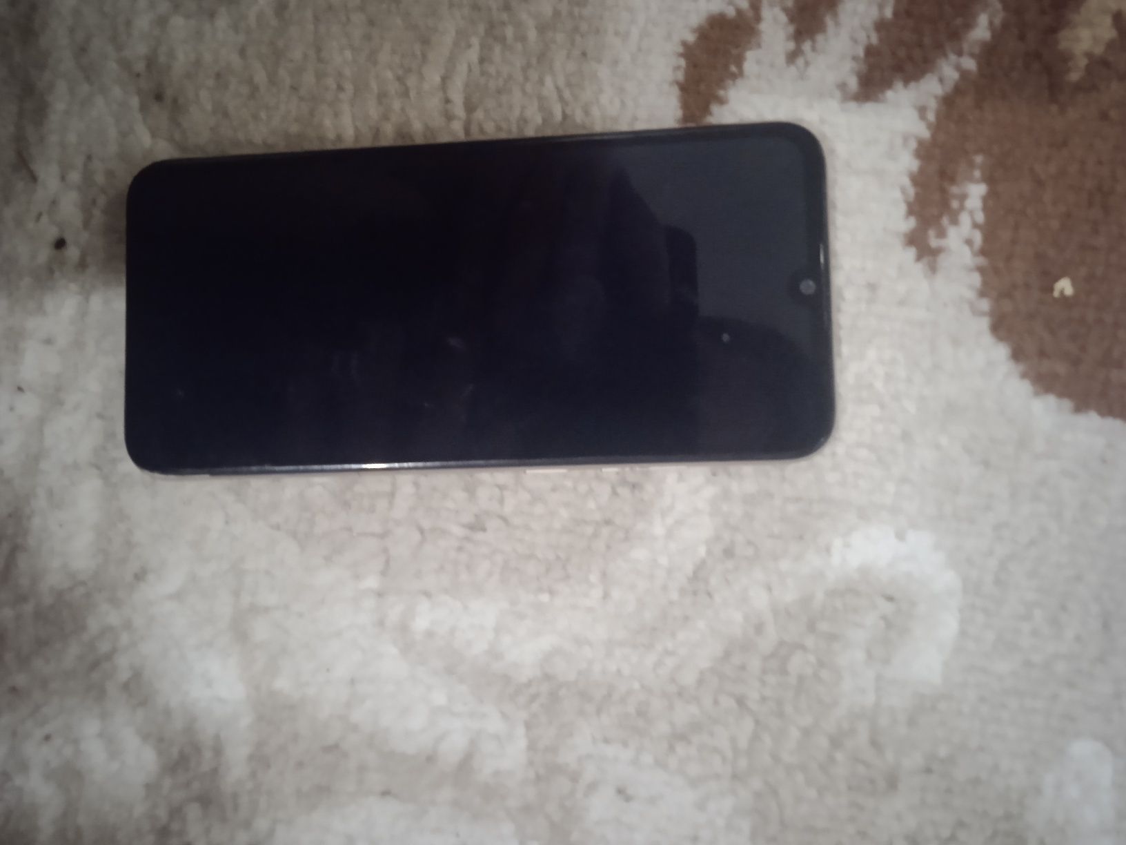 Honor 8A в отличном состоянии