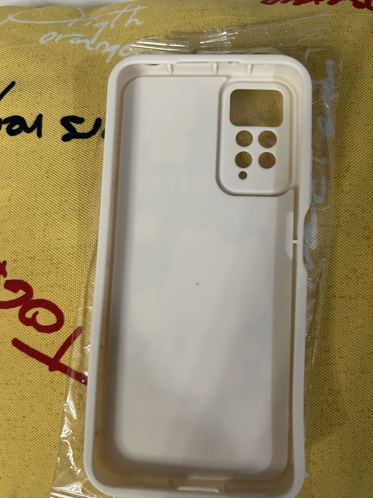 Чехол новый на  Xiaomi Redmi Note 11  PRO