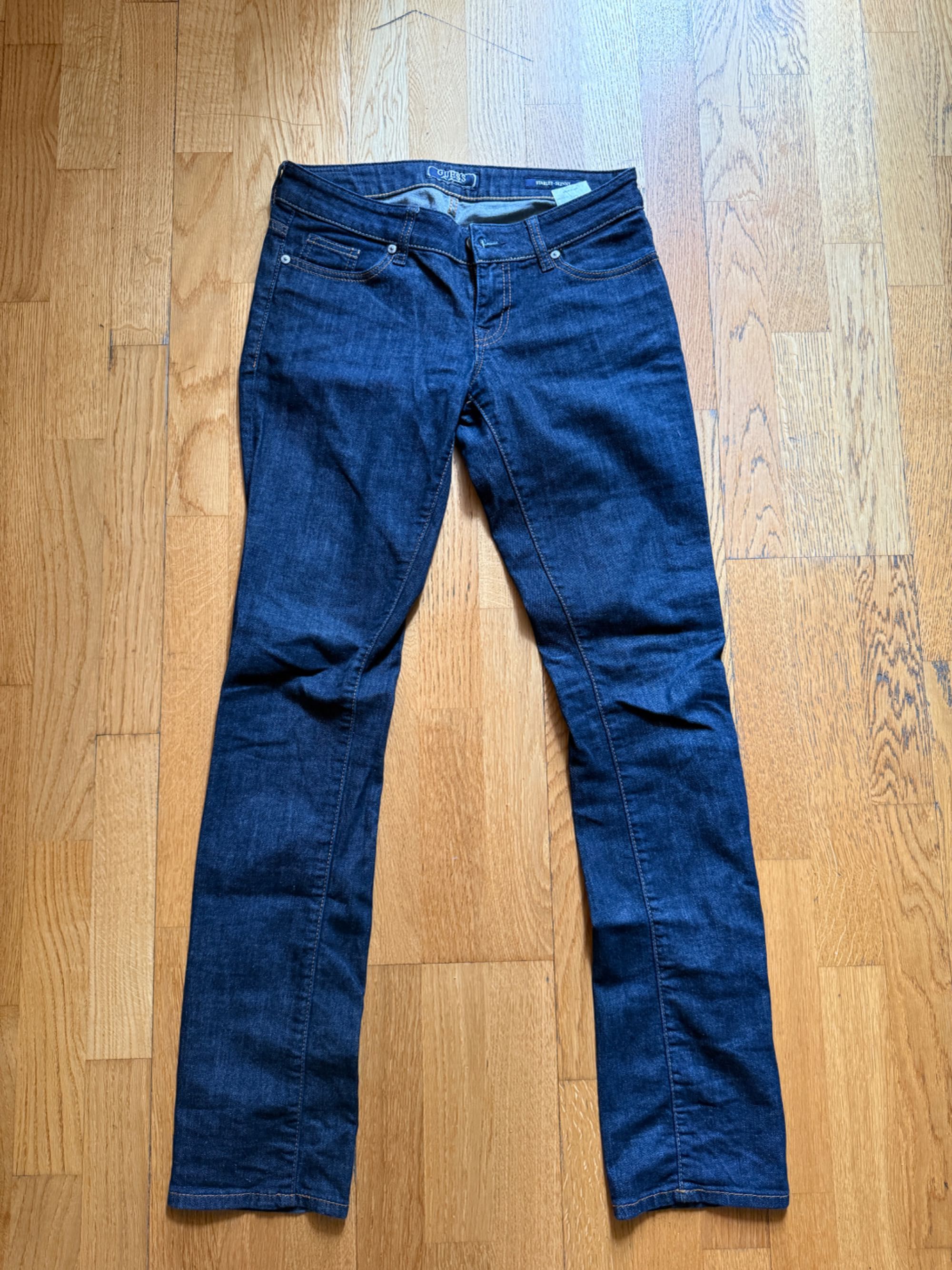 джинсы GUESS, оригинал, размер s