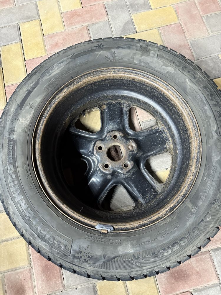 Продам комплект зимней резины с дисками | 225/65 R17 | шипованные