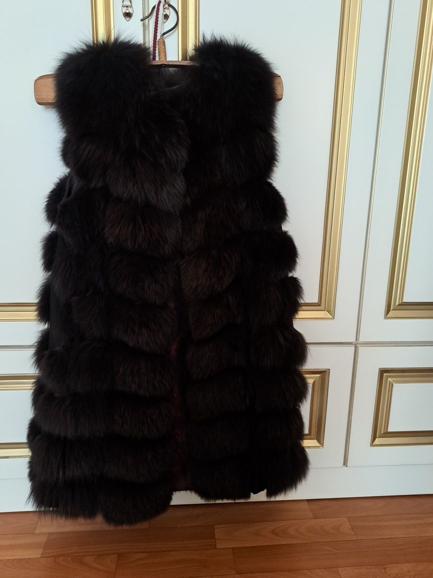 Продам зимнюю верхнюю одежду