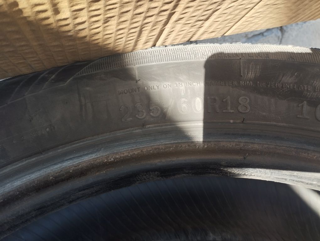 Продам балоны 235 60 r 18
