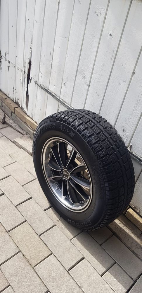 Резина 215/70/16 диски тойота