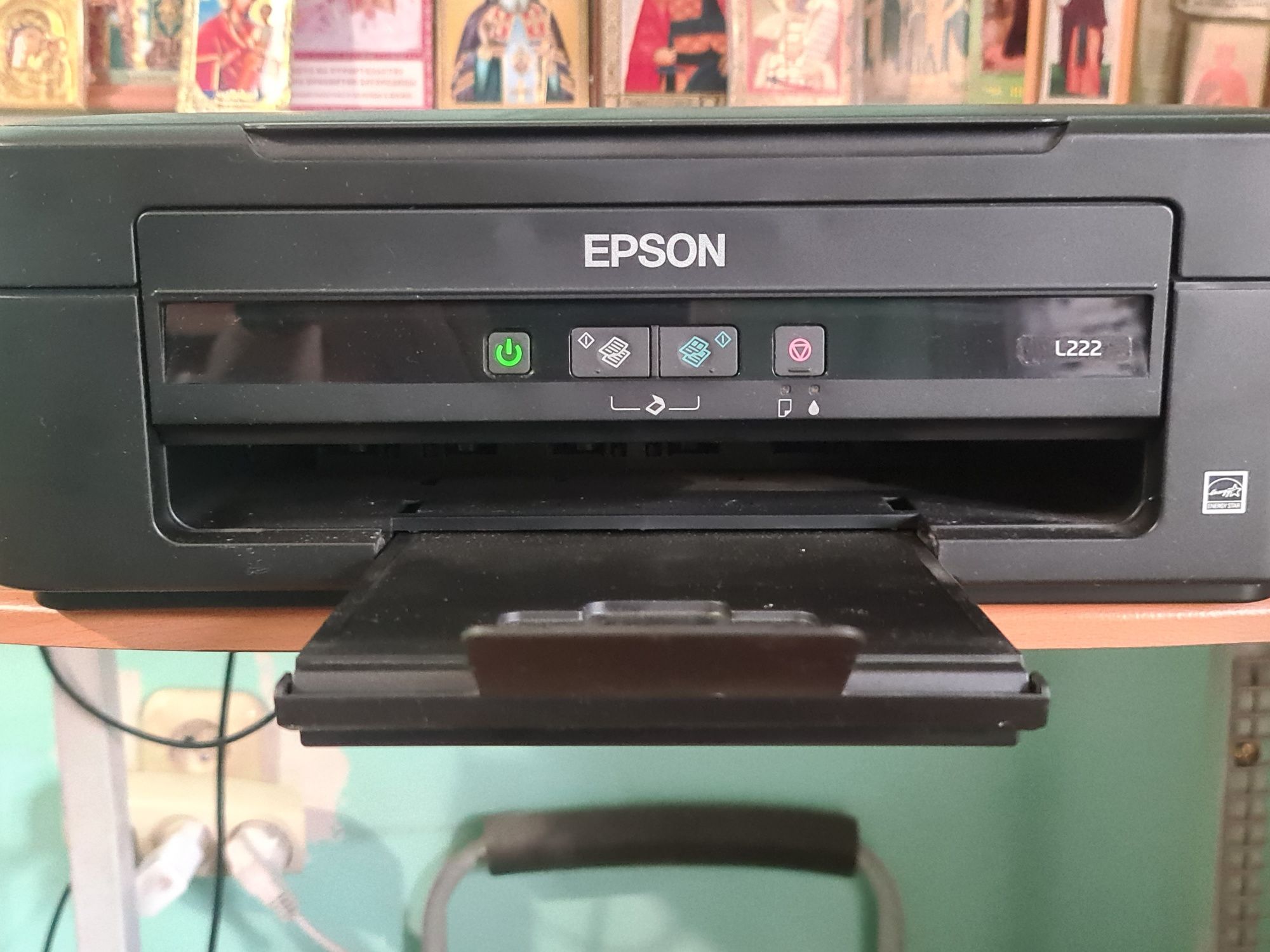 Продам МФУ,цветной EPSON