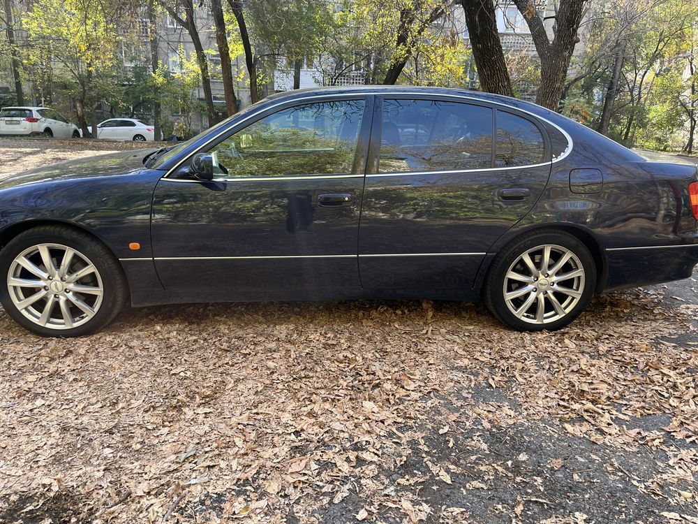 Продам диски на lexus