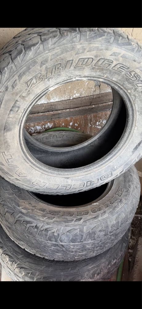 Продам летние шины бриджостоун 265/65/17