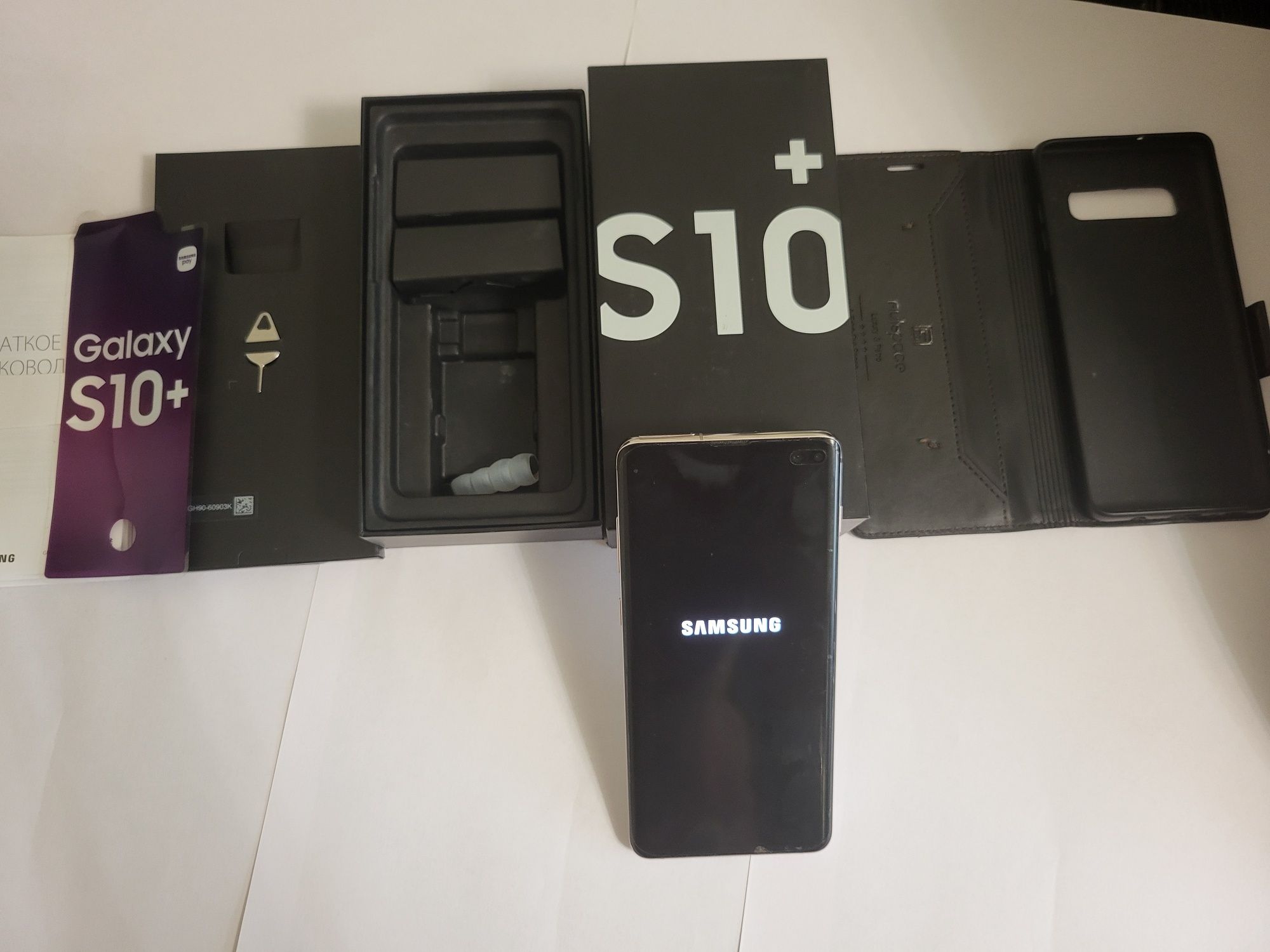 Продам Samsung S10+