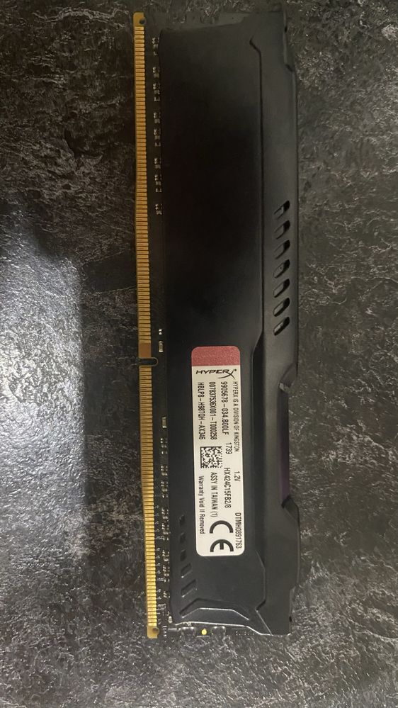 Оперативная память HyperX FURY 8gb 2400mHZ