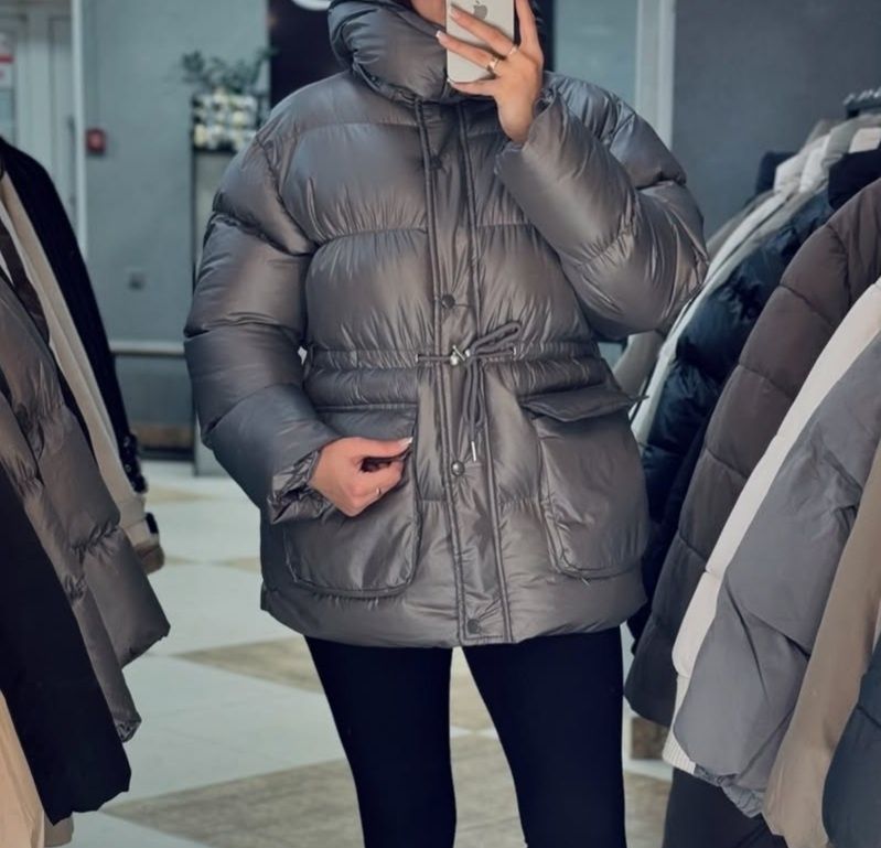 Продам женскую куртку