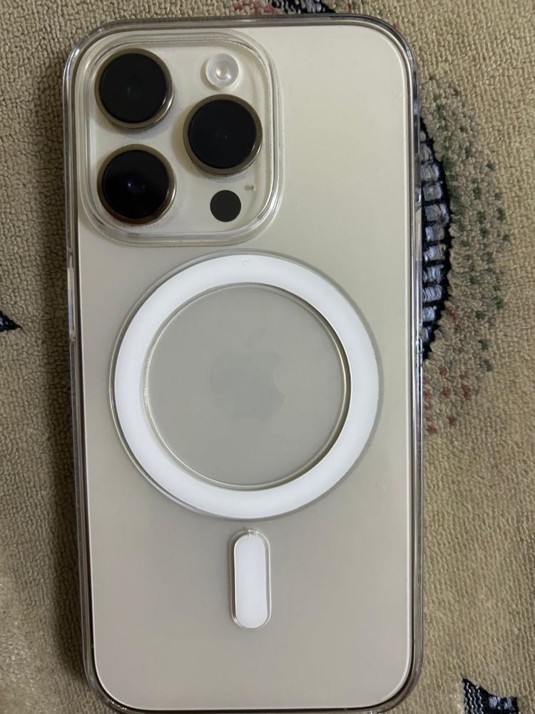 Продам iphone 14 pro на 256 памяти