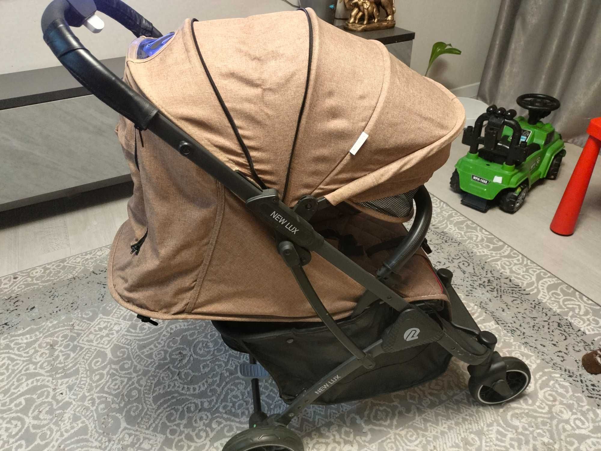 Продам коляску new lux