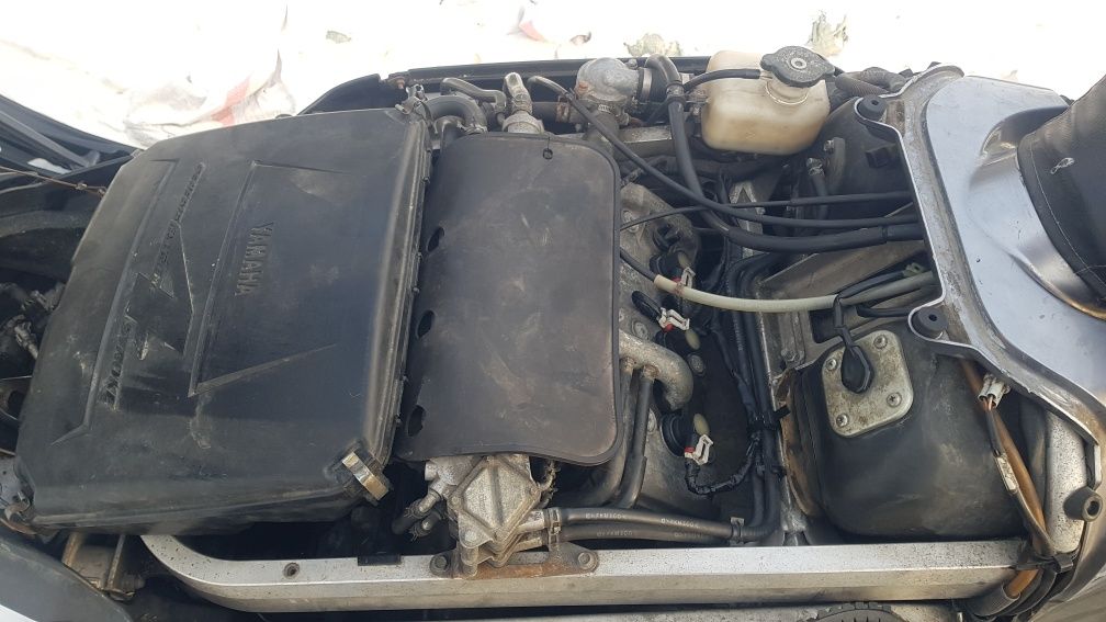 Продам снегоход Yamaha Ventura RS10