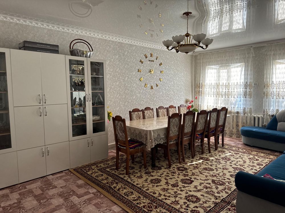 Продам большой дом