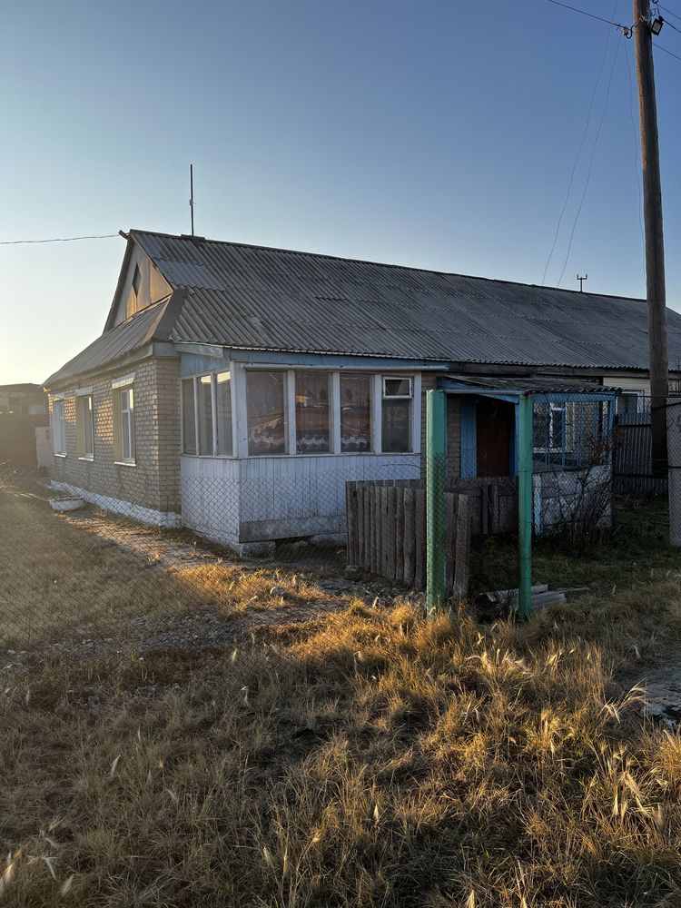 Продам дом в поселке московском