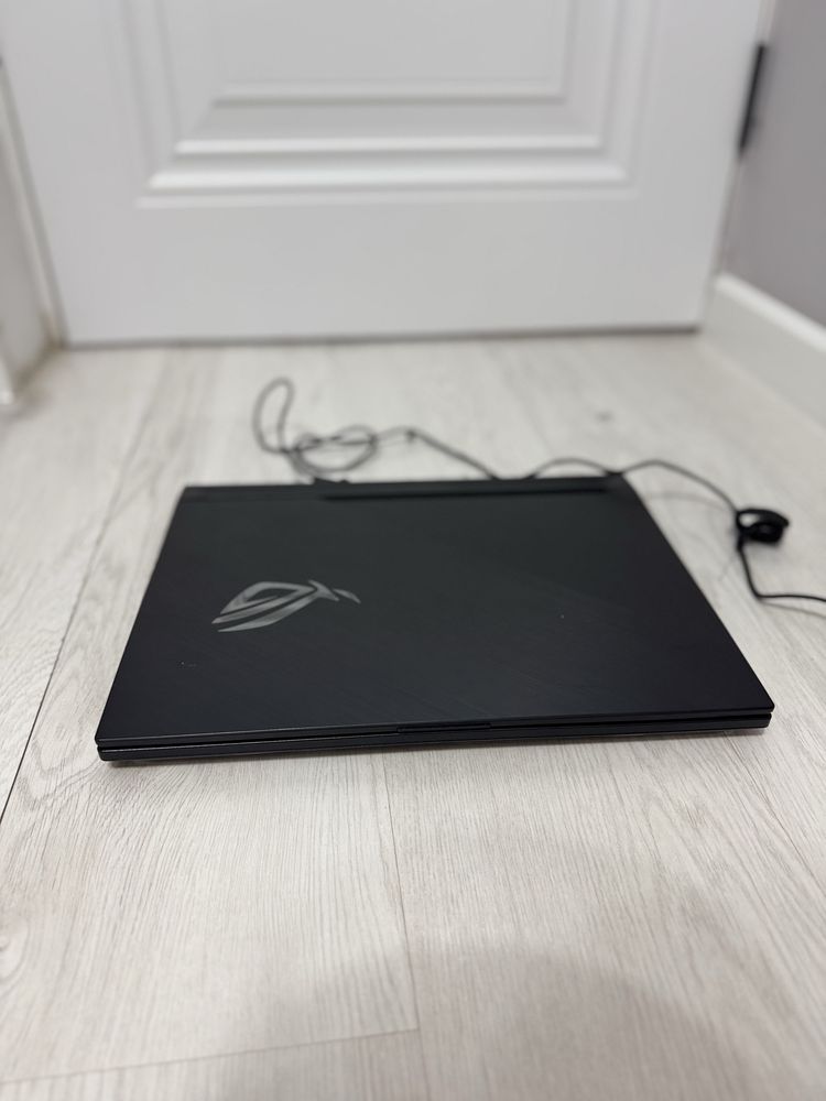 Игровой ноутбук Asus rog StriX