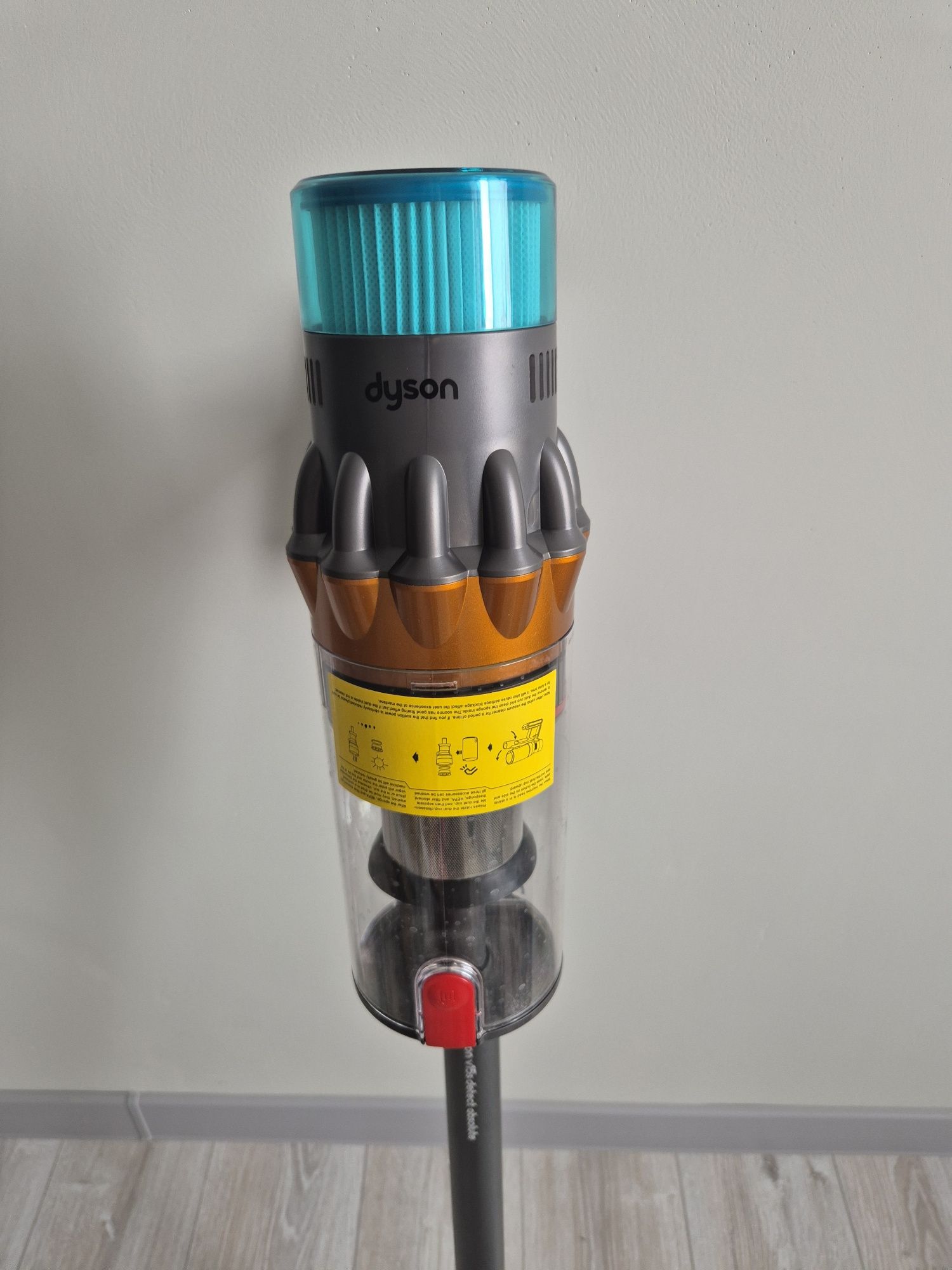 Dyson v 15 пылесос