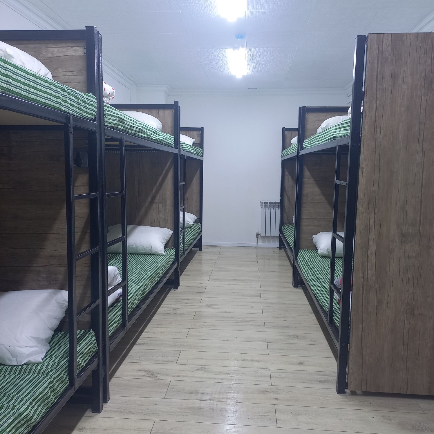 Хостел койки места общий комнате и одинарной комнаты