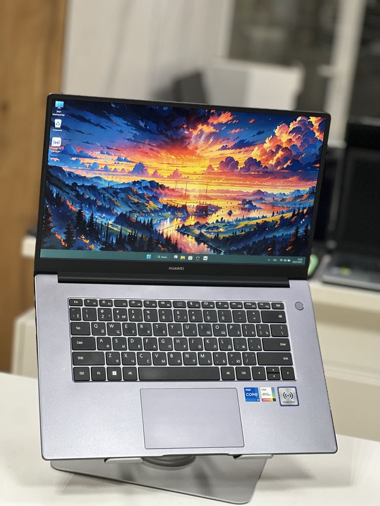 HUAWEI MateBook | Intel Core i5-1155G7 | ОЗУ 8Gb | SSD 512Gb